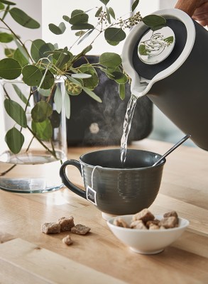 NORDIC-KETTLE-LID-STYLED